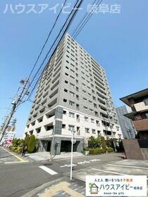 ライオンズマンション岐阜シティ第2 3階部分 お風呂に窓あります