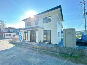 青森県三戸郡三戸町大字梅内字蕨久保