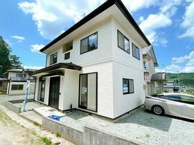 青森県三戸郡三戸町大字梅内字蕨久保