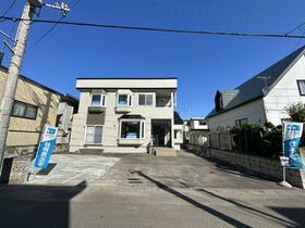 青森県青森市小柳１丁目