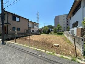 神奈川県横浜市港北区新吉田東８丁目