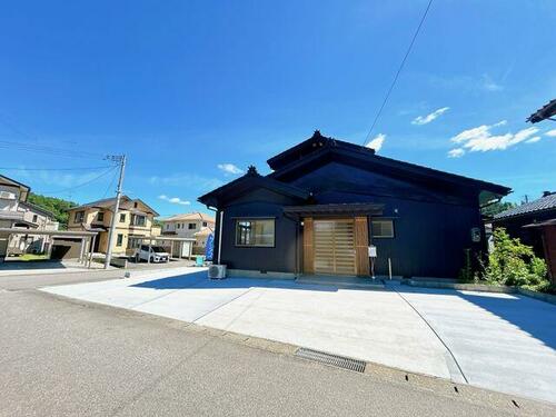 detached 新潟県三島郡出雲崎町大字川西