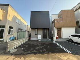 北海道札幌市豊平区美園九条１丁目