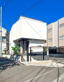 東京都調布市布田６丁目