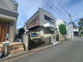 東京都三鷹市北野１丁目