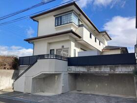 福島県郡山市菜根３丁目