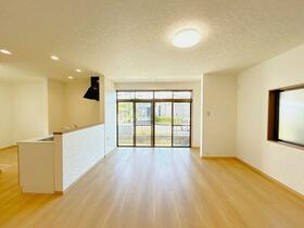 兵庫県丹波篠山市東岡屋