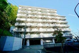 グローリア初穂鎌倉岡本