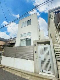 東京都世田谷区上馬３丁目