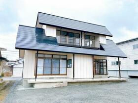 山形県米沢市万世町桑山