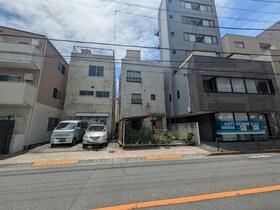 東京都中野区中央４丁目