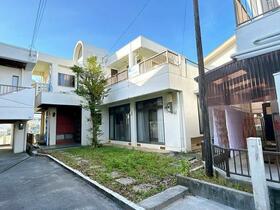 沖縄県浦添市港川１丁目