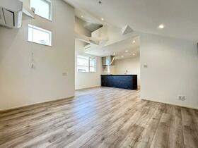 東京都世田谷区瀬田５丁目