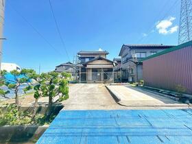 富山県高岡市戸出町３丁目