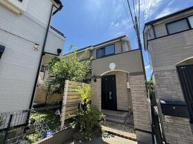 東京都三鷹市中原３丁目