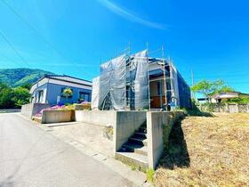新潟県西蒲原郡弥彦村大字上泉