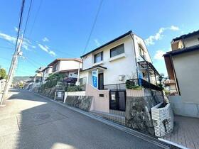 大阪府池田市伏尾台３丁目