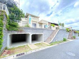 兵庫県西宮市名塩さくら台２丁目