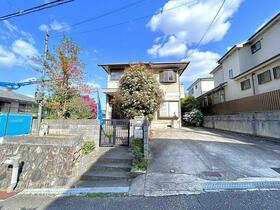 兵庫県宝塚市花屋敷松ガ丘