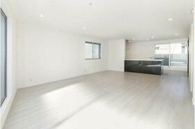 東京都練馬区高松６丁目