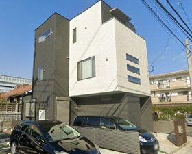 福岡県福岡市西区石丸２丁目