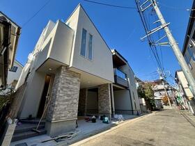 東京都世田谷区梅丘３丁目