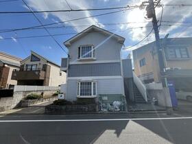 東京都世田谷区赤堤１丁目