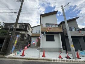 神奈川県伊勢原市高森２丁目