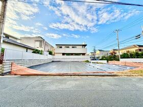 東京都新宿区中落合３丁目