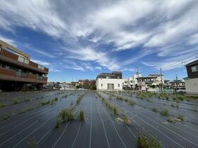 東京都三鷹市牟礼１丁目