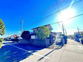 神奈川県横浜市金沢区釜利谷西６丁目