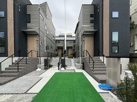 東京都世田谷区上祖師谷１丁目