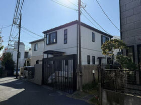 東京都世田谷区喜多見６丁目