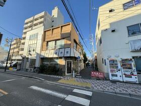 東京都板橋区前野町１丁目