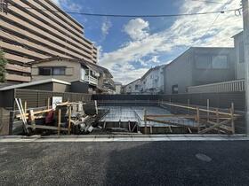 東京都目黒区東が丘１丁目