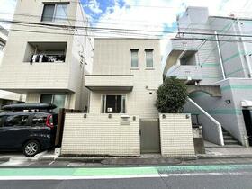 東京都渋谷区幡ヶ谷３丁目