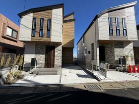 神奈川県川崎市高津区久地１丁目