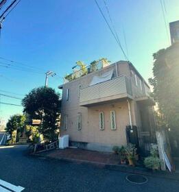 東京都世田谷区岡本３丁目