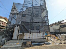 東京都杉並区久我山３丁目