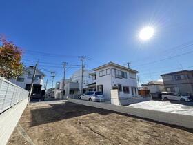 東京都世田谷区砧４丁目