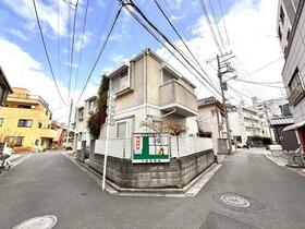 東京都台東区根岸４丁目