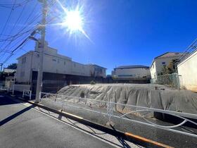 東京都目黒区中根２丁目