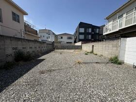 東京都世田谷区上北沢３丁目