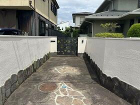 神奈川県藤沢市鵠沼松が岡５丁目