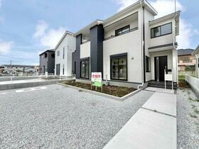 群馬県邑楽郡大泉町大字寄木戸