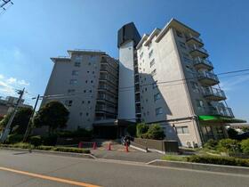 青木町ハイツ2号棟