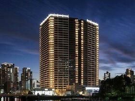 ＧＬＯＢＡＬ　ＦＲＯＮＴ　ＴＯＷＥＲ