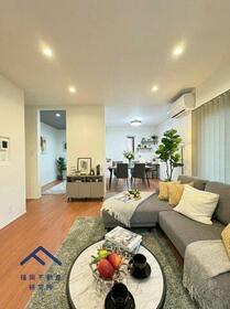 福岡県福岡市西区野方４丁目