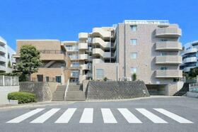 グリーンヒルズ横浜Ｆ棟　広々とした　／各種施設充実／落ち着いた住宅地