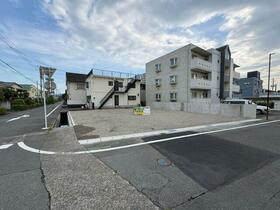 静岡県沼津市三園町